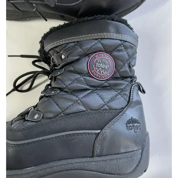 Totes Boots Womens Size 8 Black Winter Survivor Quilted Ankle Snow Faux Fur Zip - Picture 8 of 10